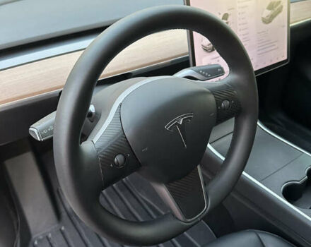Білий Тесла Model Y, об'ємом двигуна 0 л та пробігом 63 тис. км за 34999 $, фото 12 на Automoto.ua