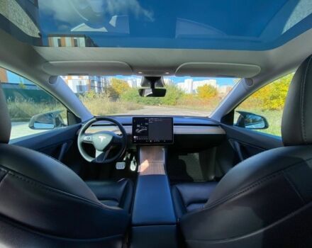 Тесла Model Y 2021 в Киеве на Automoto.ua Белый Тесла Model Y, объемом двигателя 0 л и пробегом 90 тыс. км за 27500 $, фото 6 на Automoto.ua