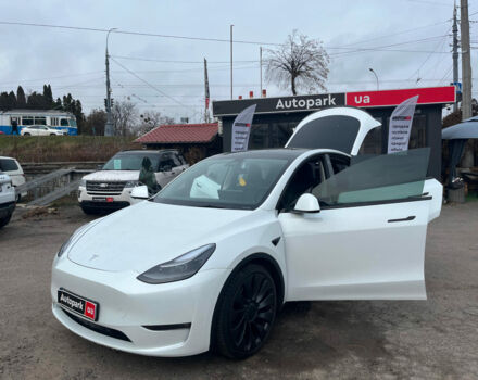 Белый Тесла Model Y, объемом двигателя 0 л и пробегом 46 тыс. км за 36990 $, фото 22 на Automoto.ua