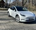 Белый Тесла Model Y, объемом двигателя 0 л и пробегом 31 тыс. км за 40000 $, фото 1 на Automoto.ua