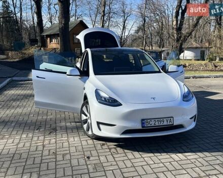 Тесла Model Y 2021 в Трускавце на Automoto.ua Белый Тесла Model Y, объемом двигателя 0 л и пробегом 40 тыс. км за 40000 $, фото 7 на Automoto.ua