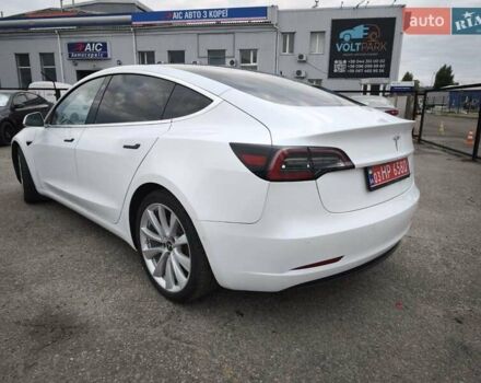 Белый Тесла Model Y, объемом двигателя 0 л и пробегом 126 тыс. км за 19999 $, фото 15 на Automoto.ua