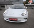 Белый Тесла Model Y, объемом двигателя 0 л и пробегом 126 тыс. км за 19999 $, фото 30 на Automoto.ua