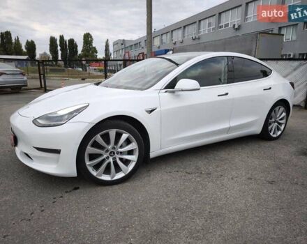 Белый Тесла Model Y, объемом двигателя 0 л и пробегом 126 тыс. км за 19999 $, фото 31 на Automoto.ua