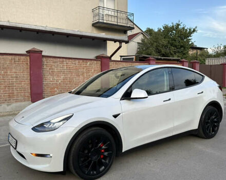 Тесла Model Y 2020 в Львове на Automoto.ua Белый Тесла Model Y, объемом двигателя 0 л и пробегом 30 тыс. км за 29000 $, фото 2 на Automoto.ua