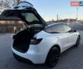 Белый Тесла Model Y, объемом двигателя 0 л и пробегом 132 тыс. км за 20800 $, фото 72 на Automoto.ua