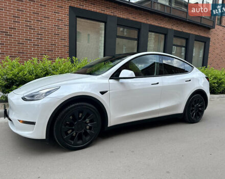 Белый Тесла Model Y, объемом двигателя 0 л и пробегом 53 тыс. км за 23500 $, фото 5 на Automoto.ua