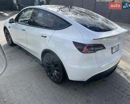 Белый Тесла Model Y, объемом двигателя 0 л и пробегом 65 тыс. км за 32000 $, фото 3 на Automoto.ua