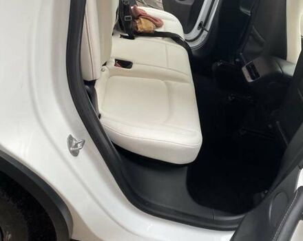 Білий Тесла Model Y, об'ємом двигуна 0 л та пробігом 21 тис. км за 19000 $, фото 40 на Automoto.ua