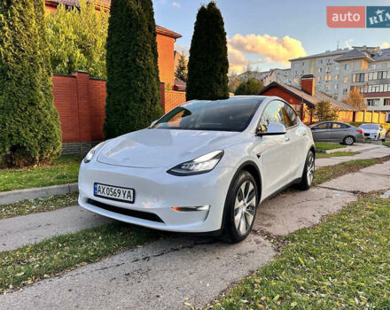 Белый Тесла Model Y, объемом двигателя 0 л и пробегом 116 тыс. км за 21700 $, фото 4 на Automoto.ua