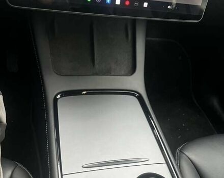 Білий Тесла Model Y, об'ємом двигуна 0 л та пробігом 128 тис. км за 19800 $, фото 4 на Automoto.ua