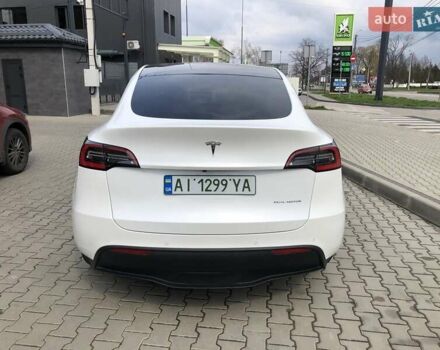Белый Тесла Model Y, объемом двигателя 0 л и пробегом 51 тыс. км за 26000 $, фото 4 на Automoto.ua