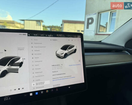 Белый Тесла Model Y, объемом двигателя 0 л и пробегом 110 тыс. км за 21500 $, фото 29 на Automoto.ua