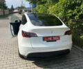 Белый Тесла Model Y, объемом двигателя 0 л и пробегом 102 тыс. км за 22000 $, фото 1 на Automoto.ua
