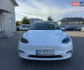 Белый Тесла Model Y, объемом двигателя 0 л и пробегом 110 тыс. км за 21500 $, фото 1 на Automoto.ua