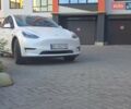 Белый Тесла Model Y, объемом двигателя 0 л и пробегом 140 тыс. км за 23966 $, фото 7 на Automoto.ua
