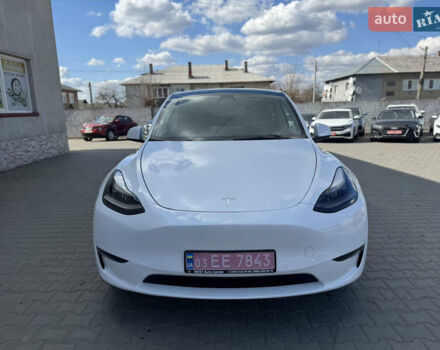 Белый Тесла Model Y, объемом двигателя 0 л и пробегом 108 тыс. км за 21300 $, фото 1 на Automoto.ua