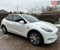Белый Тесла Model Y, объемом двигателя 0 л и пробегом 76 тыс. км за 26900 $, фото 3 на Automoto.ua