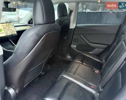 Белый Тесла Model Y, объемом двигателя 0 л и пробегом 142 тыс. км за 18800 $, фото 12 на Automoto.ua