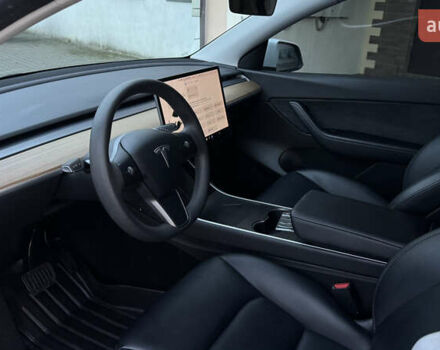 Білий Тесла Model Y, об'ємом двигуна 0 л та пробігом 187 тис. км за 18900 $, фото 20 на Automoto.ua