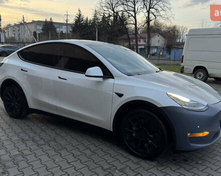 Білий Тесла Model Y, об'ємом двигуна 0 л та пробігом 187 тис. км за 18900 $, фото 7 на Automoto.ua