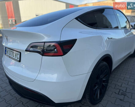 Белый Тесла Model Y, объемом двигателя 0 л и пробегом 110 тыс. км за 21500 $, фото 12 на Automoto.ua