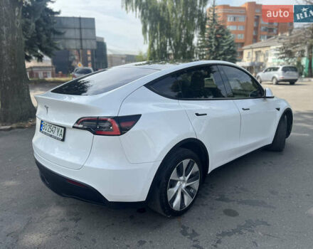 Белый Тесла Model Y, объемом двигателя 0 л и пробегом 31 тыс. км за 29900 $, фото 7 на Automoto.ua