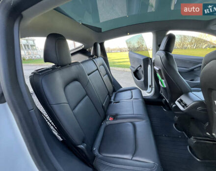 Белый Тесла Model Y, объемом двигателя 0 л и пробегом 90 тыс. км за 21300 $, фото 8 на Automoto.ua