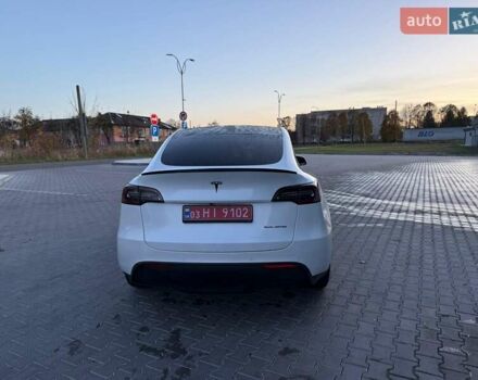 Белый Тесла Model Y, объемом двигателя 0 л и пробегом 132 тыс. км за 20800 $, фото 121 на Automoto.ua