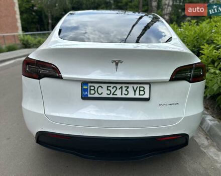 Белый Тесла Model Y, объемом двигателя 0 л и пробегом 53 тыс. км за 23500 $, фото 16 на Automoto.ua