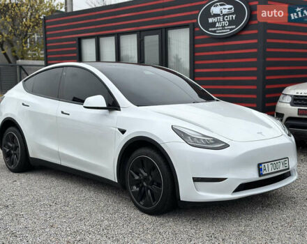 Білий Тесла Model Y, об'ємом двигуна 0 л та пробігом 66 тис. км за 19500 $, фото 8 на Automoto.ua