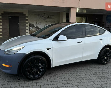 Білий Тесла Model Y, об'ємом двигуна 0 л та пробігом 187 тис. км за 18900 $, фото 2 на Automoto.ua