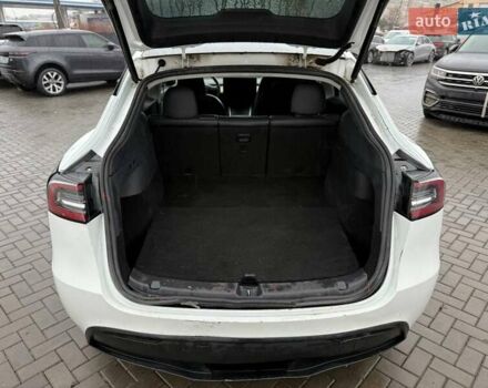 Білий Тесла Model Y, об'ємом двигуна 0 л та пробігом 219 тис. км за 16500 $, фото 9 на Automoto.ua