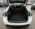 Білий Тесла Model Y, об'ємом двигуна 0 л та пробігом 219 тис. км за 16500 $, фото 9 на Automoto.ua