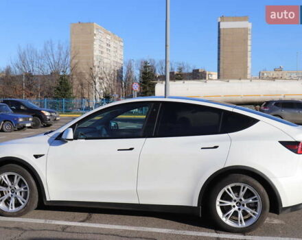 Белый Тесла Model Y, объемом двигателя 0 л и пробегом 162 тыс. км за 22500 $, фото 40 на Automoto.ua