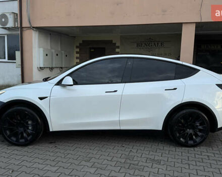 Білий Тесла Model Y, об'ємом двигуна 0 л та пробігом 187 тис. км за 18900 $, фото 9 на Automoto.ua