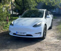 Белый Тесла Model Y, объемом двигателя 0 л и пробегом 63 тыс. км за 29000 $, фото 1 на Automoto.ua
