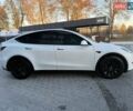 Белый Тесла Model Y, объемом двигателя 0 л и пробегом 132 тыс. км за 20800 $, фото 24 на Automoto.ua