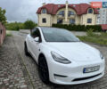 Белый Тесла Model Y, объемом двигателя 0 л и пробегом 74 тыс. км за 24000 $, фото 1 на Automoto.ua