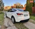 Белый Тесла Model Y, объемом двигателя 0 л и пробегом 110 тыс. км за 21700 $, фото 5 на Automoto.ua