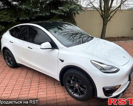 Білий Тесла Model Y, об'ємом двигуна 0 л та пробігом 46 тис. км за 38000 $, фото 7 на Automoto.ua