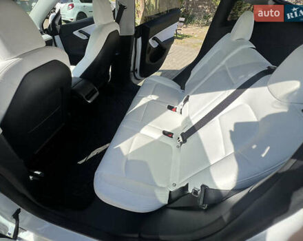 Білий Тесла Model Y, об'ємом двигуна 0 л та пробігом 77 тис. км за 21000 $, фото 13 на Automoto.ua