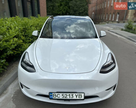Белый Тесла Model Y, объемом двигателя 0 л и пробегом 53 тыс. км за 23500 $, фото 28 на Automoto.ua