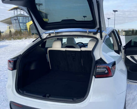Белый Тесла Model Y, объемом двигателя 0 л и пробегом 40 тыс. км за 28500 $, фото 15 на Automoto.ua