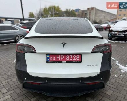 Белый Тесла Model Y, объемом двигателя 0 л и пробегом 142 тыс. км за 18800 $, фото 5 на Automoto.ua