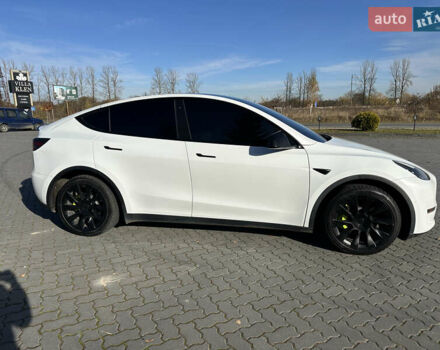 Белый Тесла Model Y, объемом двигателя 0 л и пробегом 85 тыс. км за 22900 $, фото 4 на Automoto.ua