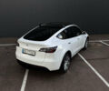 Белый Тесла Model Y, объемом двигателя 0 л и пробегом 75 тыс. км за 25550 $, фото 5 на Automoto.ua