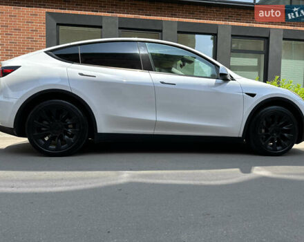 Тесла Model Y 2020 в Львове на Automoto.ua Белый Тесла Model Y, объемом двигателя 0 л и пробегом 63 тыс. км за 23500 $, фото 23 на Automoto.ua