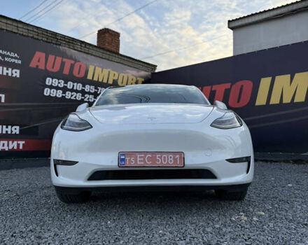 Білий Тесла Model Y, об'ємом двигуна 0 л та пробігом 100 тис. км за 21499 $, фото 32 на Automoto.ua