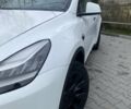 Білий Тесла Model Y, об'ємом двигуна 0 л та пробігом 21 тис. км за 19000 $, фото 17 на Automoto.ua